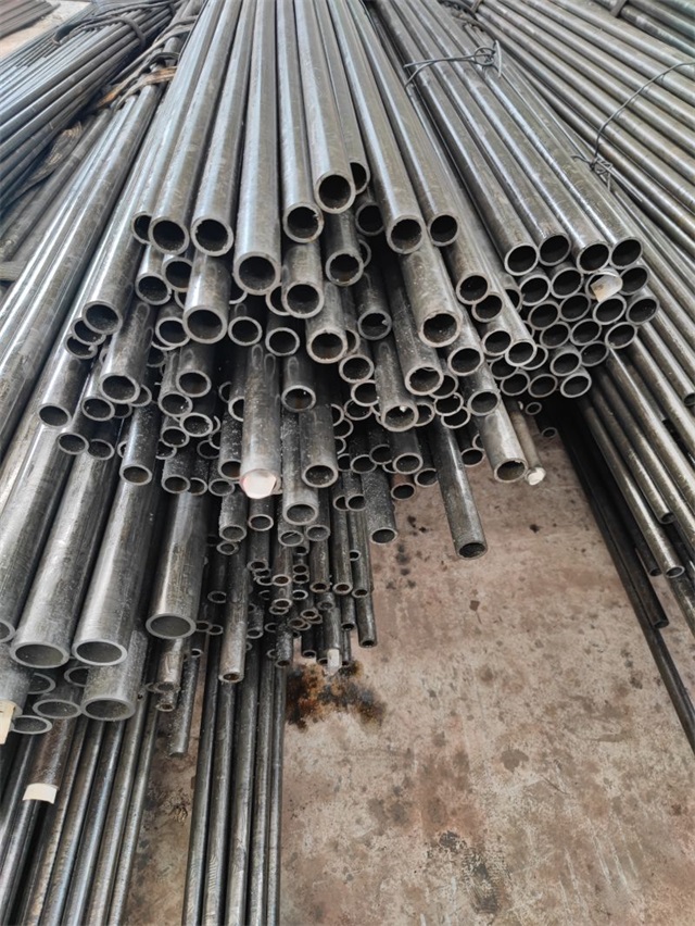 通辽16mn精密无缝钢管