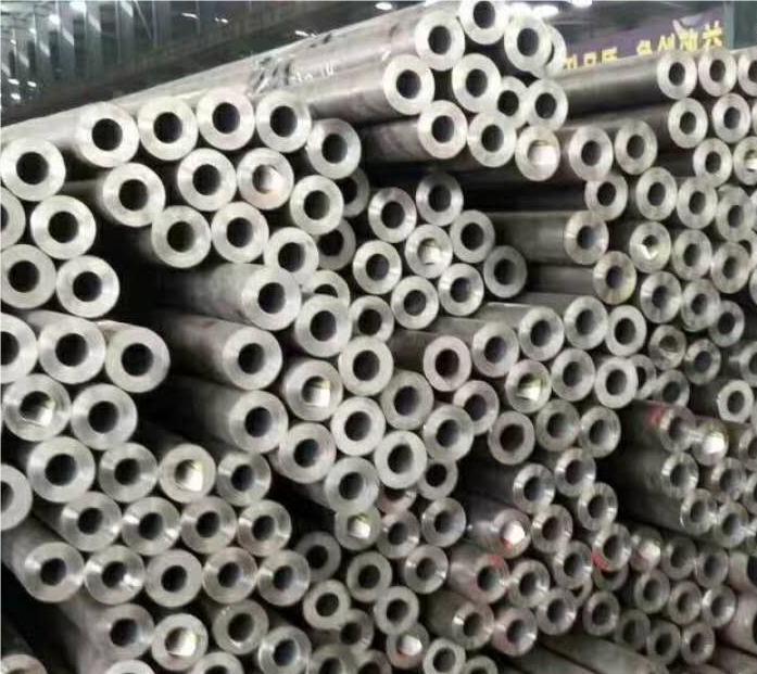 通辽GB8162结构用无缝钢管