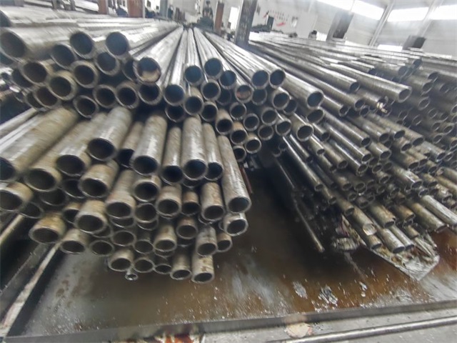 通辽大口径精密无缝钢管现货