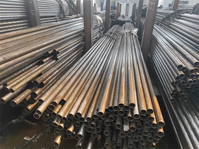 通辽35CrMo精密无缝钢管