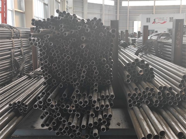 通辽精密无缝钢管现货批发